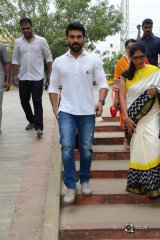 Ram Charan Celebrates Independence Day In Chirec School